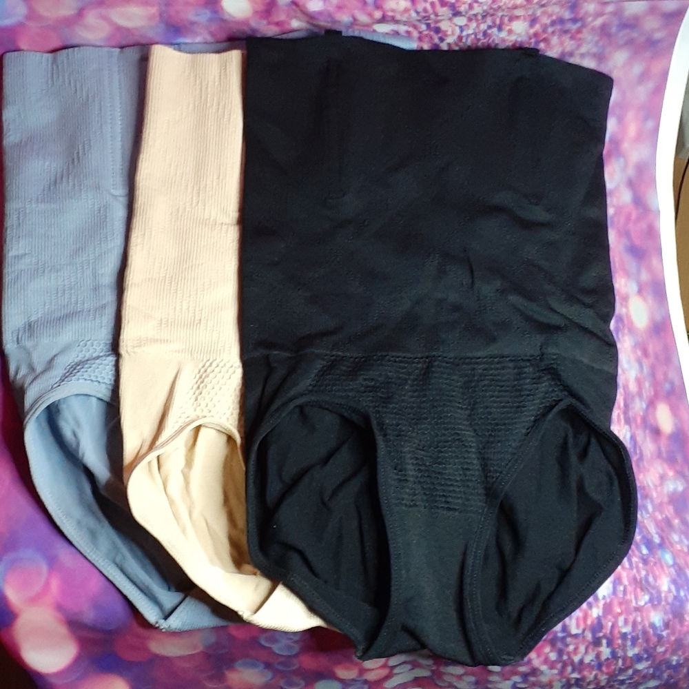 Ultra High Waisted Ribbed Control panties